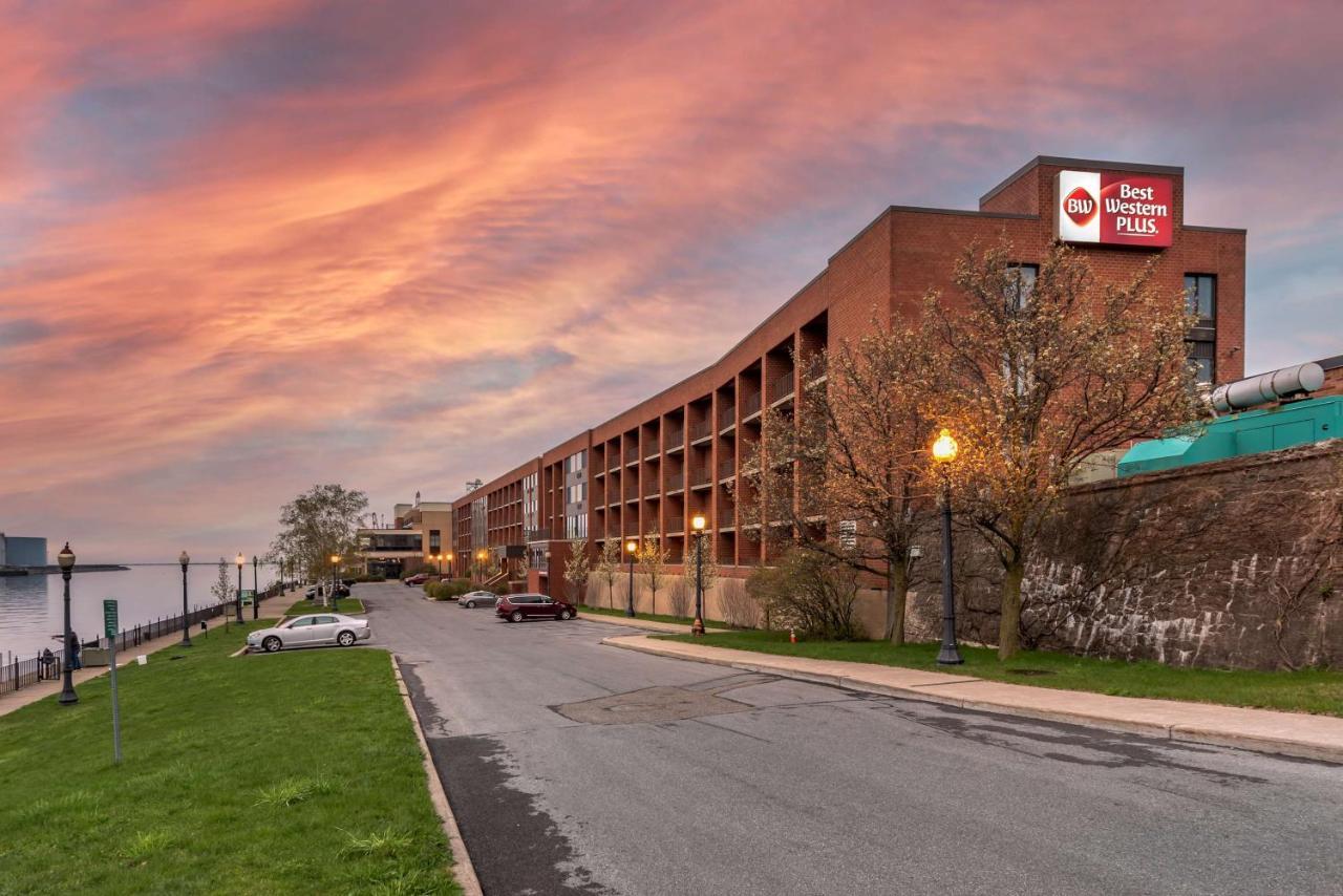 Best Western Plus Oswego Hotel And Conference Center Buitenkant foto