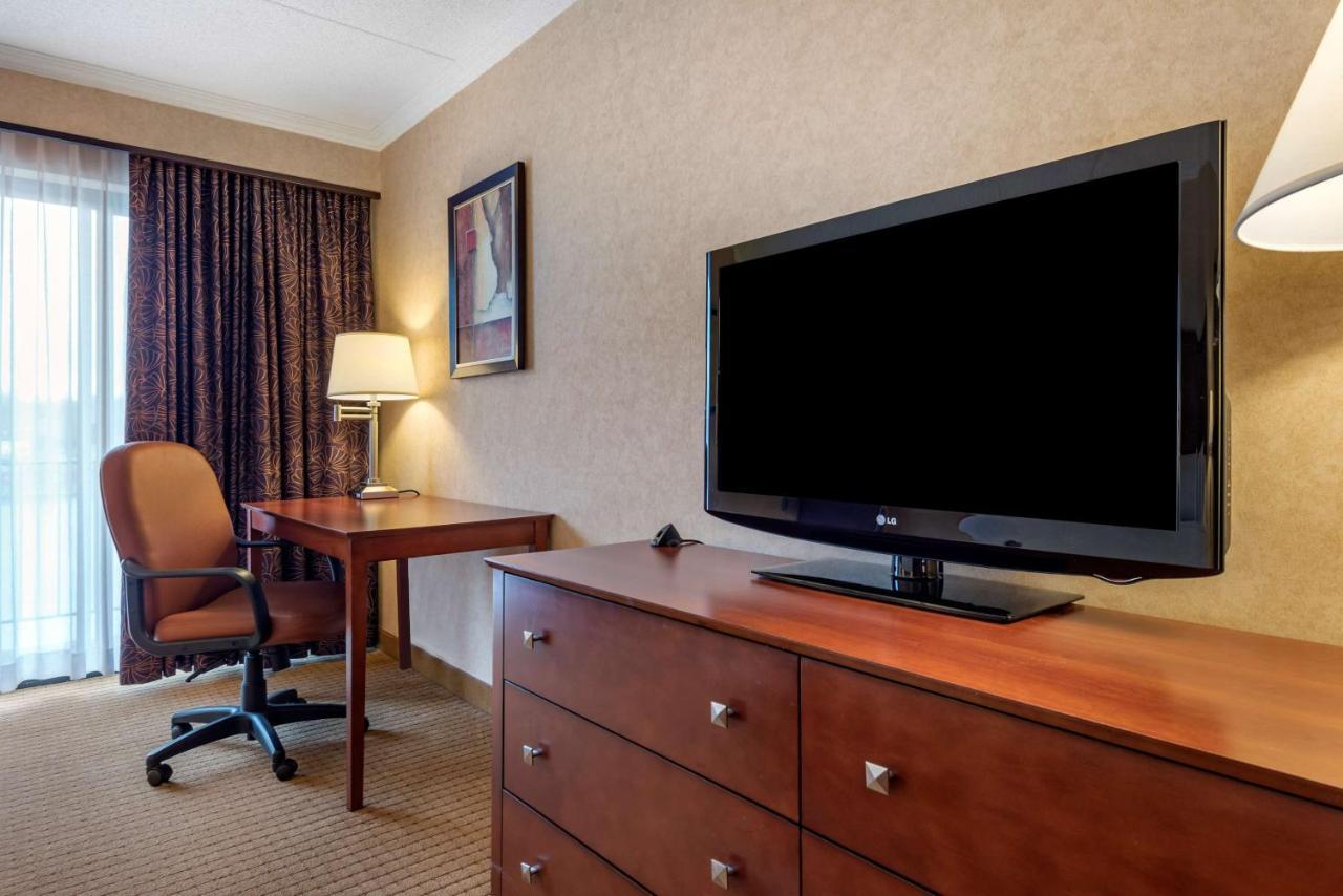 Best Western Plus Oswego Hotel And Conference Center Buitenkant foto