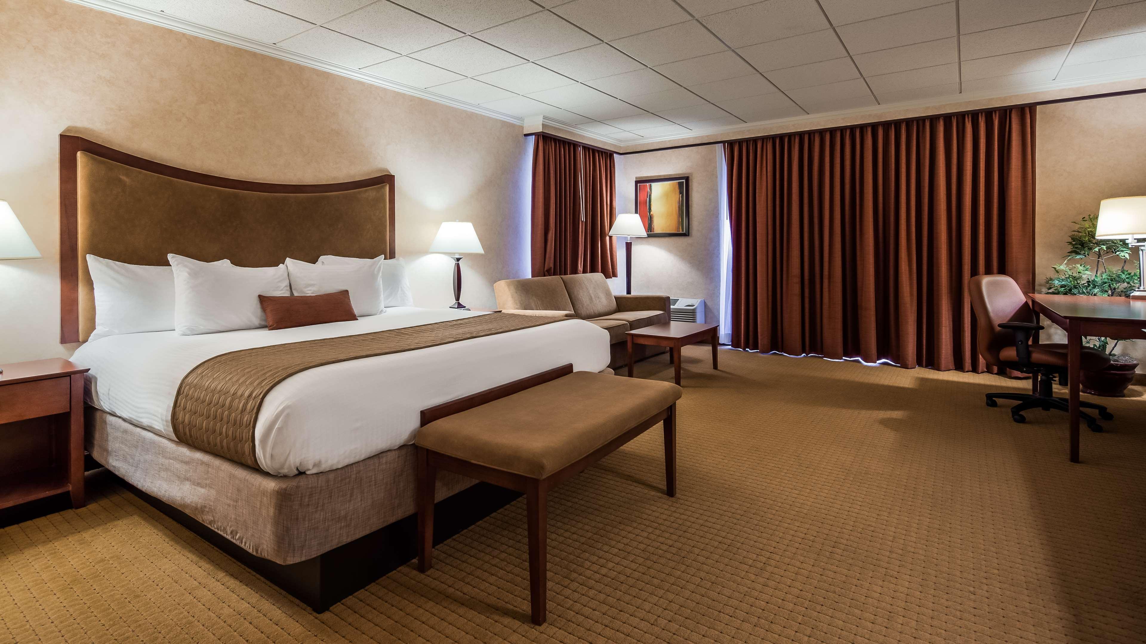 Best Western Plus Oswego Hotel And Conference Center Buitenkant foto