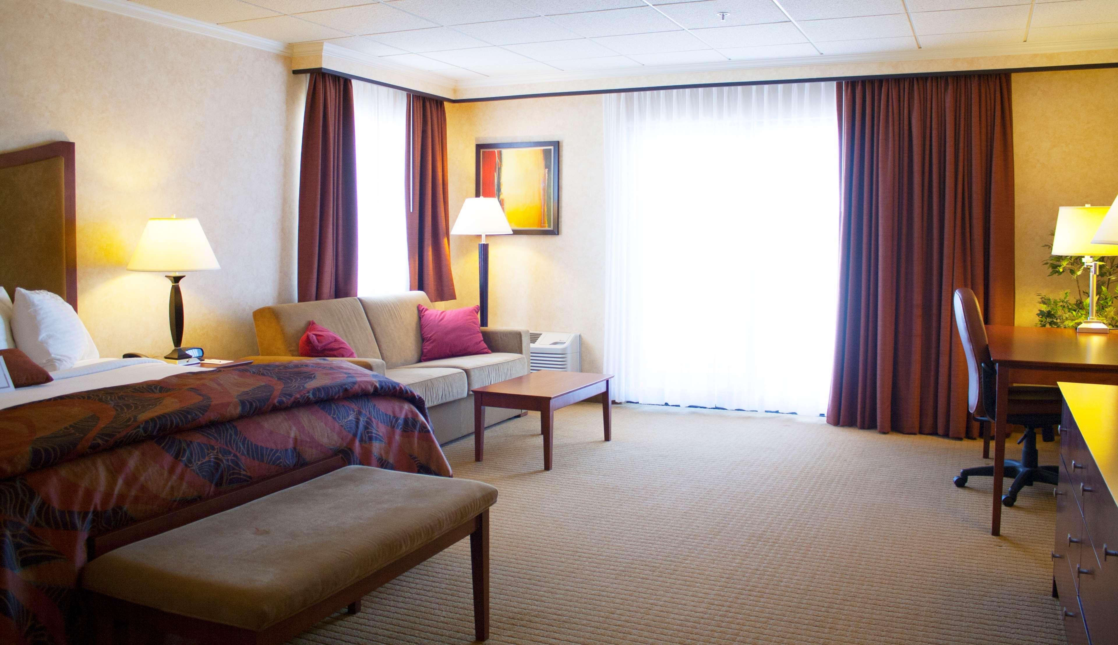Best Western Plus Oswego Hotel And Conference Center Buitenkant foto