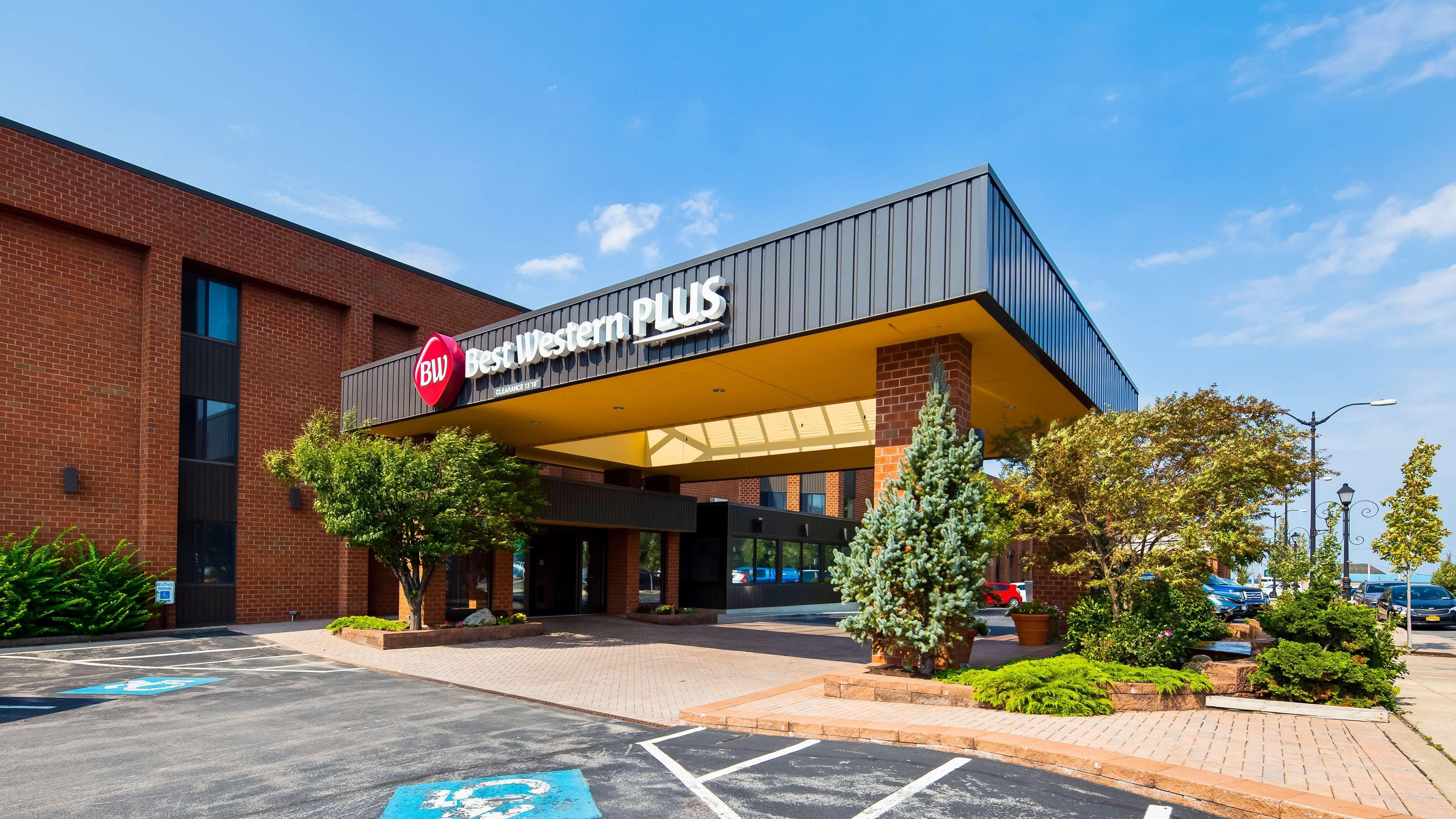 Best Western Plus Oswego Hotel And Conference Center Buitenkant foto