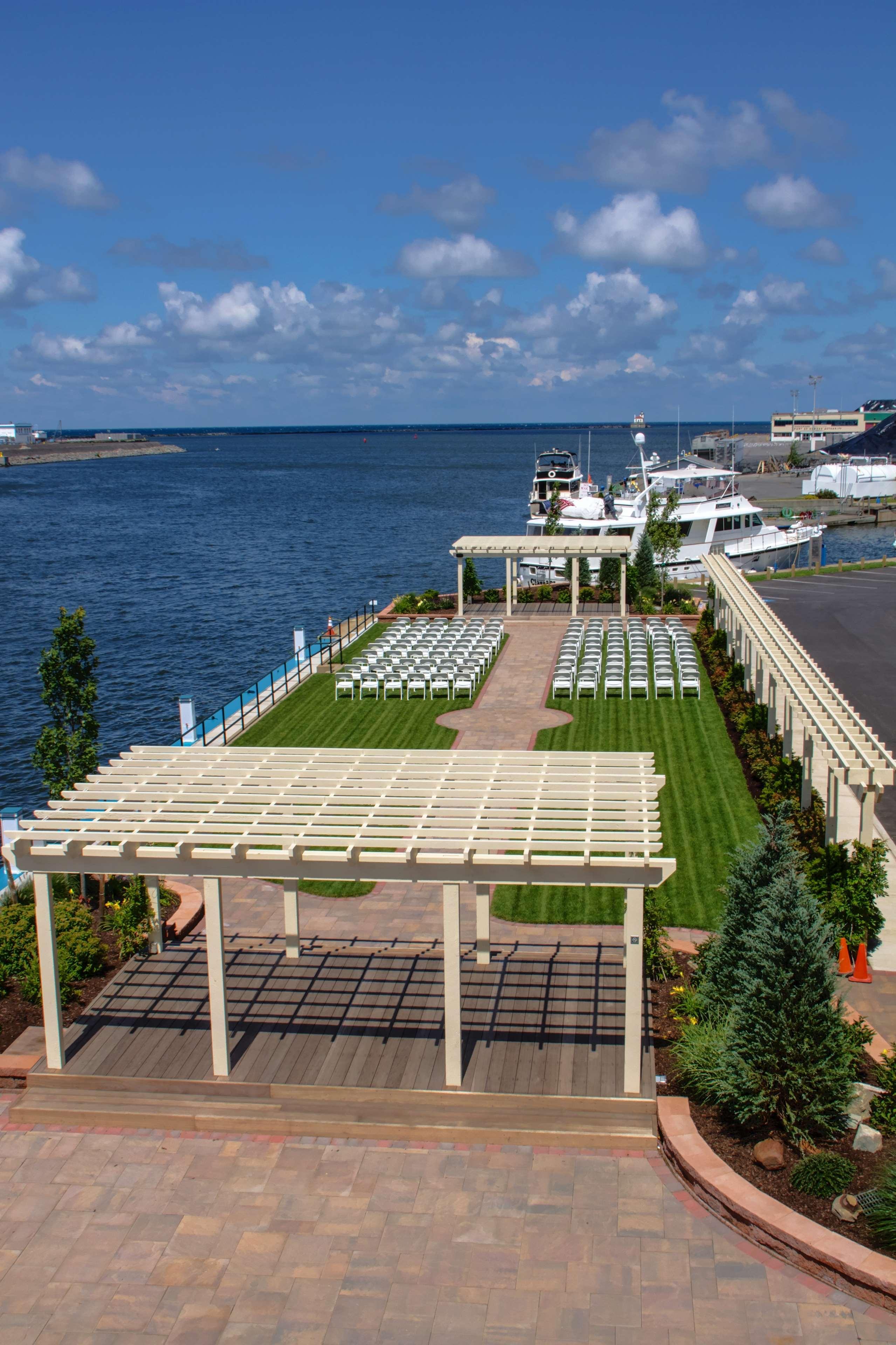 Best Western Plus Oswego Hotel And Conference Center Buitenkant foto